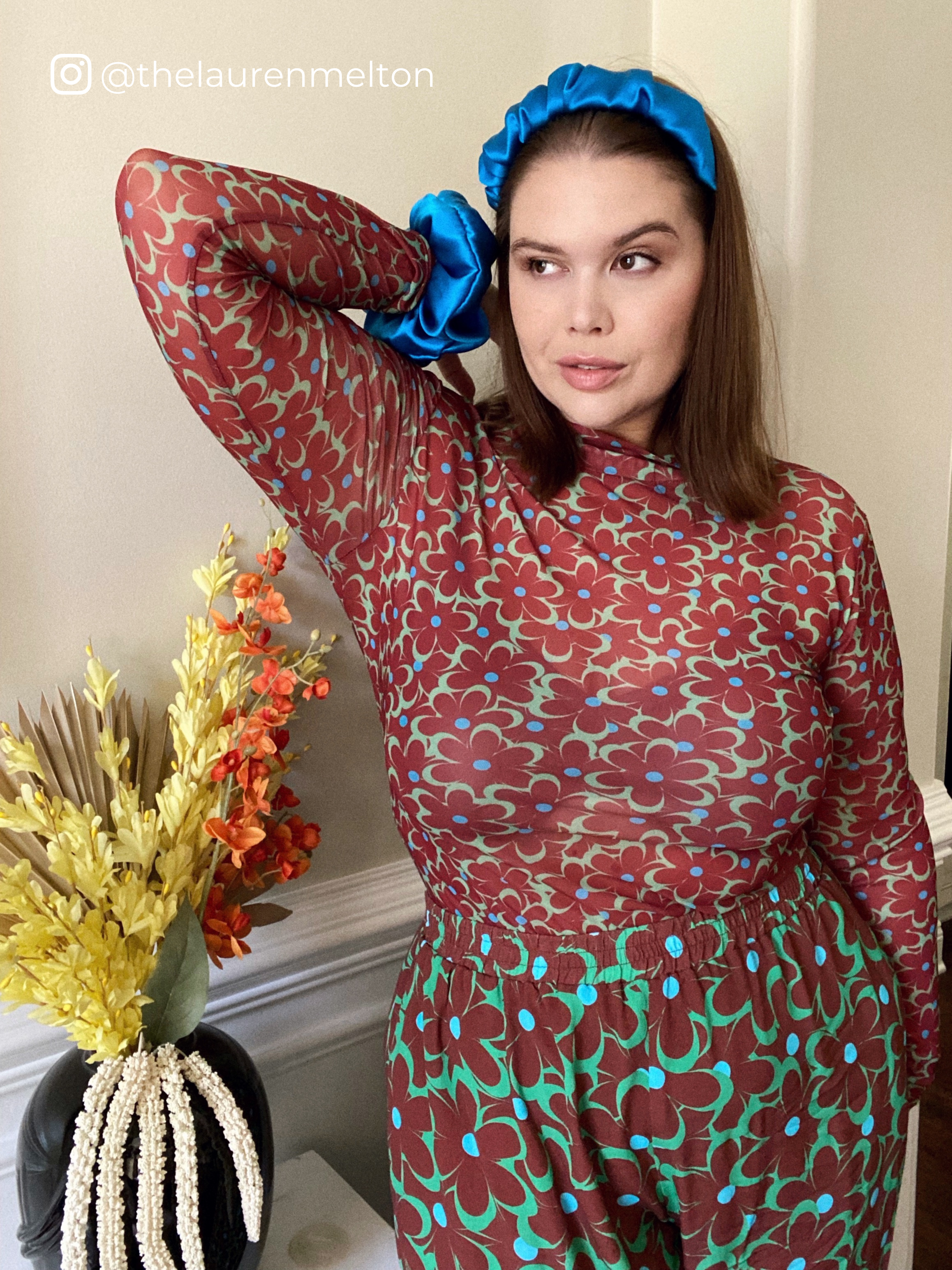 Influencer Lauren Melton wears blue silk satin scrunchie headband and jumbo size scrunchie.